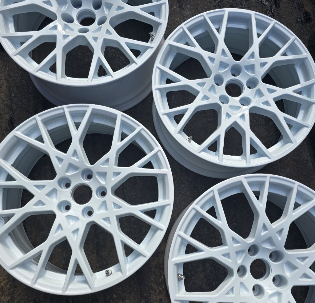 Set of custom white competition wheels